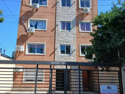 Departamento 2 ambientes con cochera en Venta en Villa Sarmiento