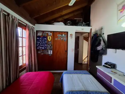 VENTA CASA 5 AMBIENTES MUÑIZ JARDIN Y COCHERA