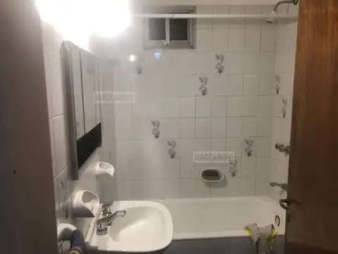 Depto Tipo Casa en Venta al Este