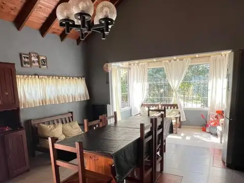 Casa 3 ambientes con 1 baño