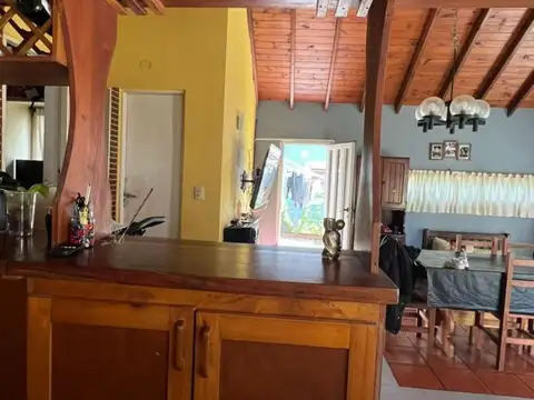 Casa en venta - 2 Dormitorios 1 Baño - Valeria del Mar