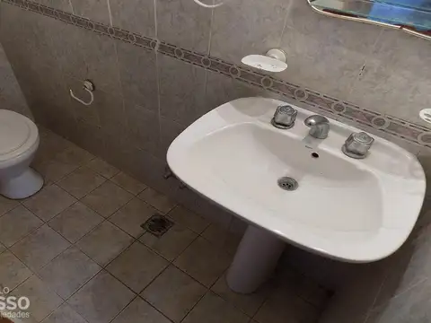 Departamento 3 ambientes con 2 baños
