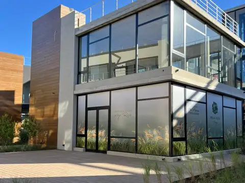 Av Senador Moron 2100, Piso Av