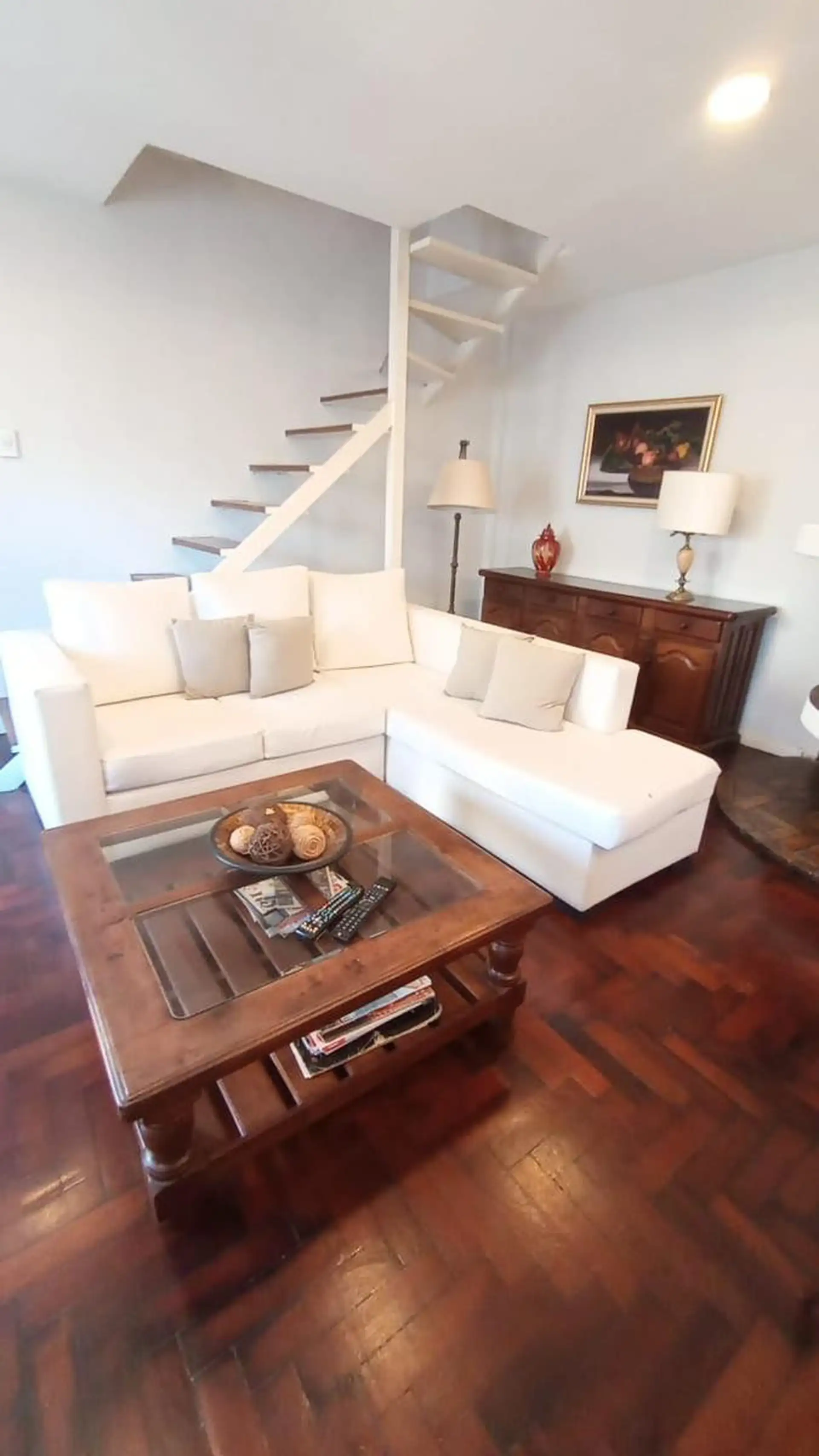 Departamento de 4 ambientes en Plaza Colon
