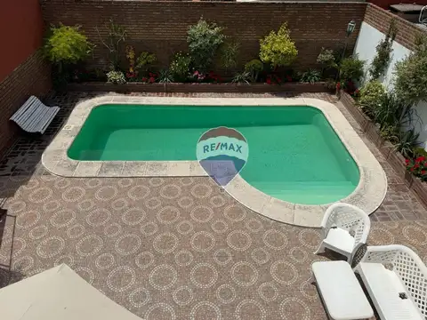 Mitre 2800