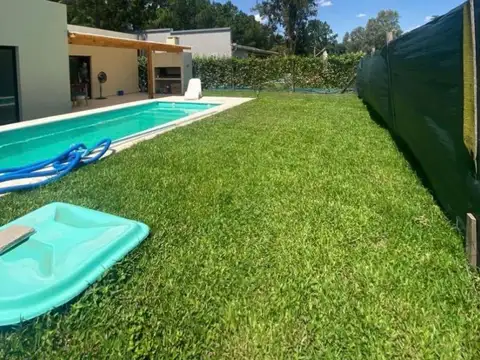 Casa en Alquiler de 3 dormitorios