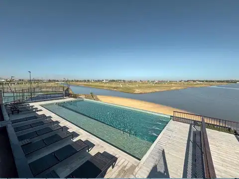 Funes Lake - 503M2