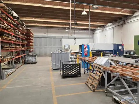 Galpon en Venta en Villa Allende Parque, USD 500.000