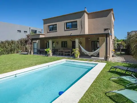 Aristobulo del Valle 4591 100