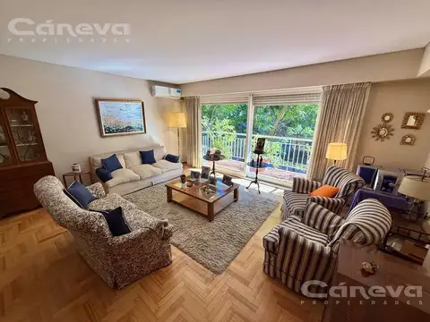 Departamento 4 dorms, 3 baños,   dependencia con baño, cochera, centro de San Isidro, balcón