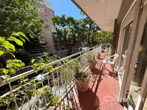 Departamento 6 ambientes con 3 baños
