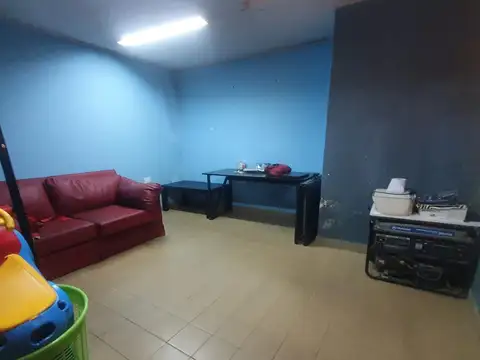 Esteban Merlo  al 5600