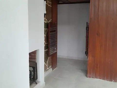 Depto Tipo Casa en Venta de 4 ambientes