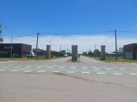 Manzana Q Lote 428 - La Pedrera