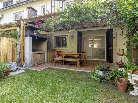 Depto Tipo Casa en Venta de 4 ambientes