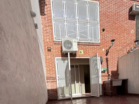 Depto Tipo Casa en Venta en Villa Luro, USD 152.000