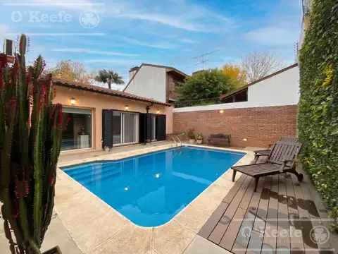 Casa 5 ambientes en venta Quilmes- Pileta- Quincho