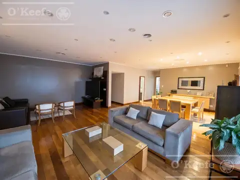 Casa 5 ambientes con 3 baños