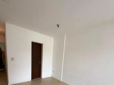 Alem 1200, Piso 07