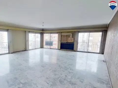 VENTA DEPTO 4 AMB + DEPENDENCIA AVELLANEDA CENTRO