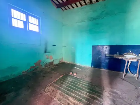 Casa a refaccionar en Victoria