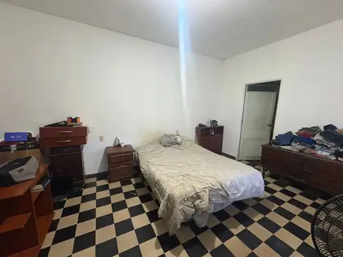 VENTA DE CASA CENTRICA EN ESPERANZA