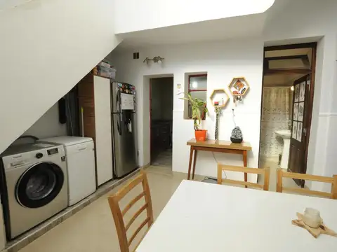 Depto Tipo Casa en Venta de 4 ambientes