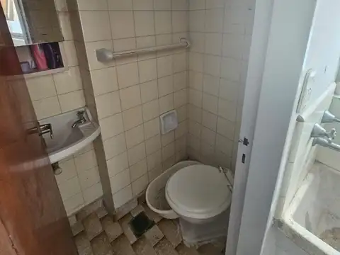 San Juan 450 , Piso 8