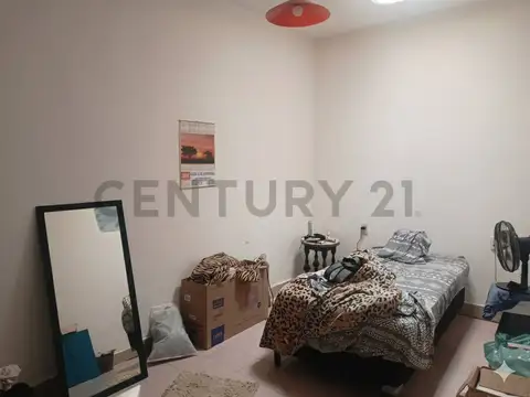 Depto Tipo Casa en Venta 40 años