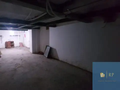 Local comercial en alquiler en Microcentro de 180 Mts