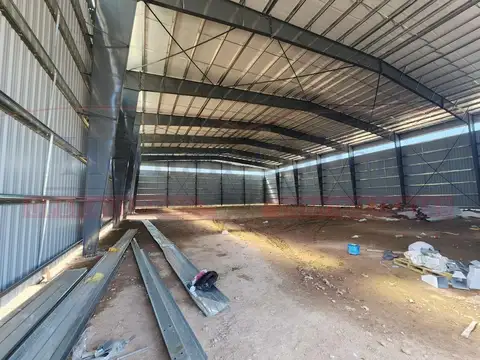 Galpon en Alquiler en Cuartel V, USD 8.750