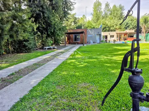 Casa Quinta  en Venta en Barrio Parque Sakura, Exaltación de la Cruz, G.B.A. Zona Norte
