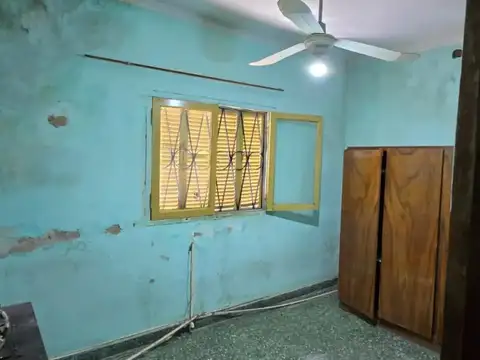 Casa  Reciclar a 1 Cuadra de J B Justo Y Blasco Ibañez