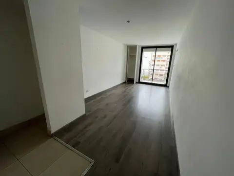 Granaderos 600, Piso 7