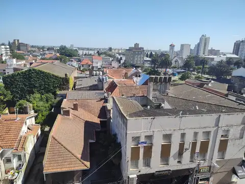 Calle 85 y 4 , Piso 6