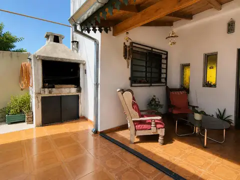 Depto Tipo Casa en Venta de 3 ambientes