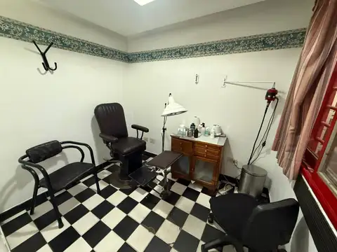 Local en Venta 70 años
