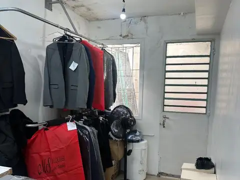 Local en Alquiler en Monte Grande, $ 1.600.000