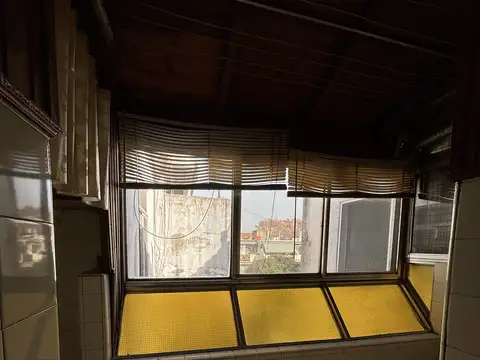 DEPARTAMENTO 4 AMBIENTES VENTA SAN ISIDRO