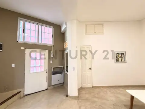 PH 4 ambientes reciclado – 112 m² totales aprox. – terraza y parrilla – sin expensas