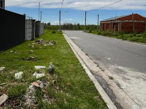 LOTE EN VENTA - ARIEL DEL PLATA II