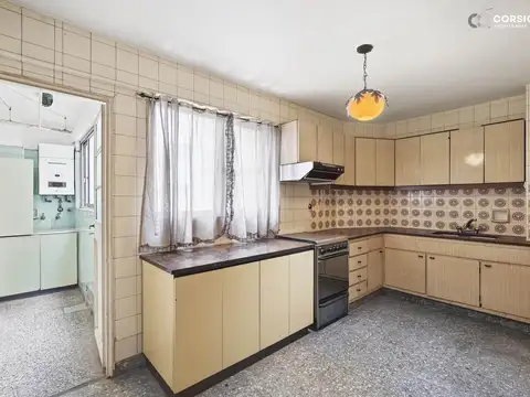 Departamento en Venta en Flores, USD 129.000