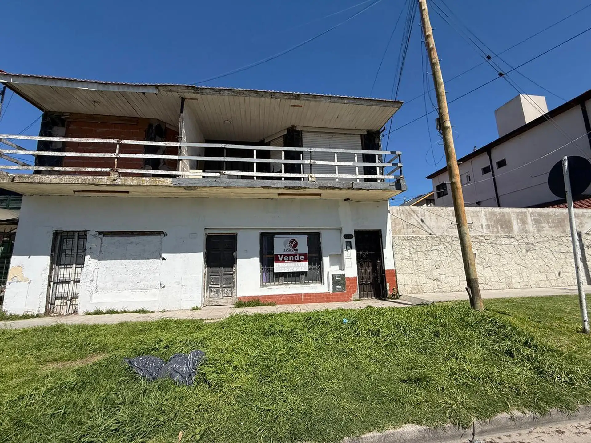 Casa en venta en Beruti 5770, 3 ambientes, a terminar
