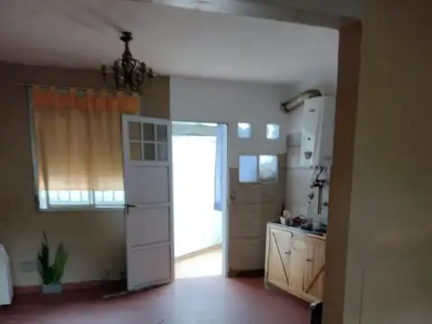 Depto Tipo Casa en Venta con 1 cocheras