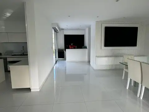 Casa - Alquiler - Argentina, Ezeiza