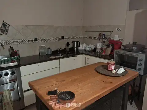 CASA EN VENTA CON LOCAL COMERCIAL - 2 DORMITORIOS - GARUPÁ (CF1325 )