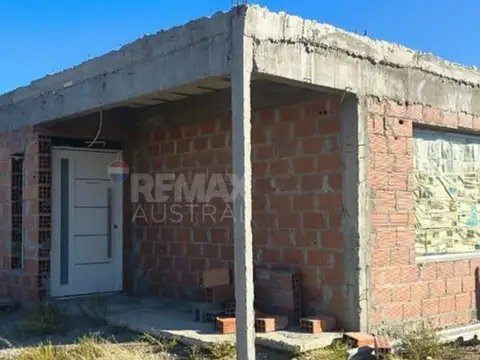 CASA A TERMINAR BELLA VISTA OESTE