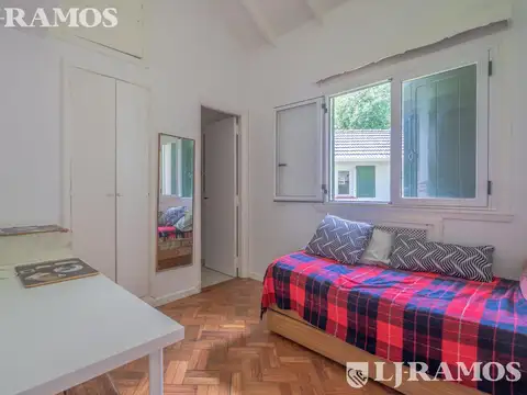 Casa en venta/alquiler de 4 dormitorios en Lomas de San Isidro