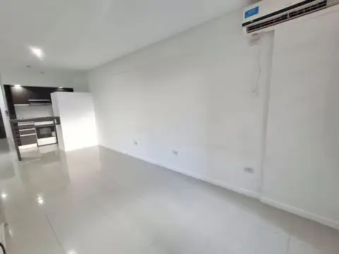 Alquiler departamento Italia al 300 Centro de Rosario