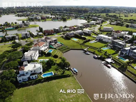 LOTE AL RIO ORIENTACION NORTE. 1.167m.